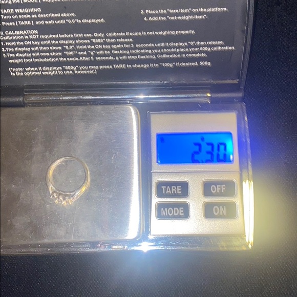 10K white gold diamond ring - Picture 6 of 7